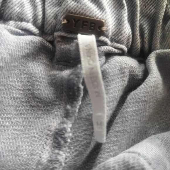 Wide Leg Gray Pants - Picture 7 of 7